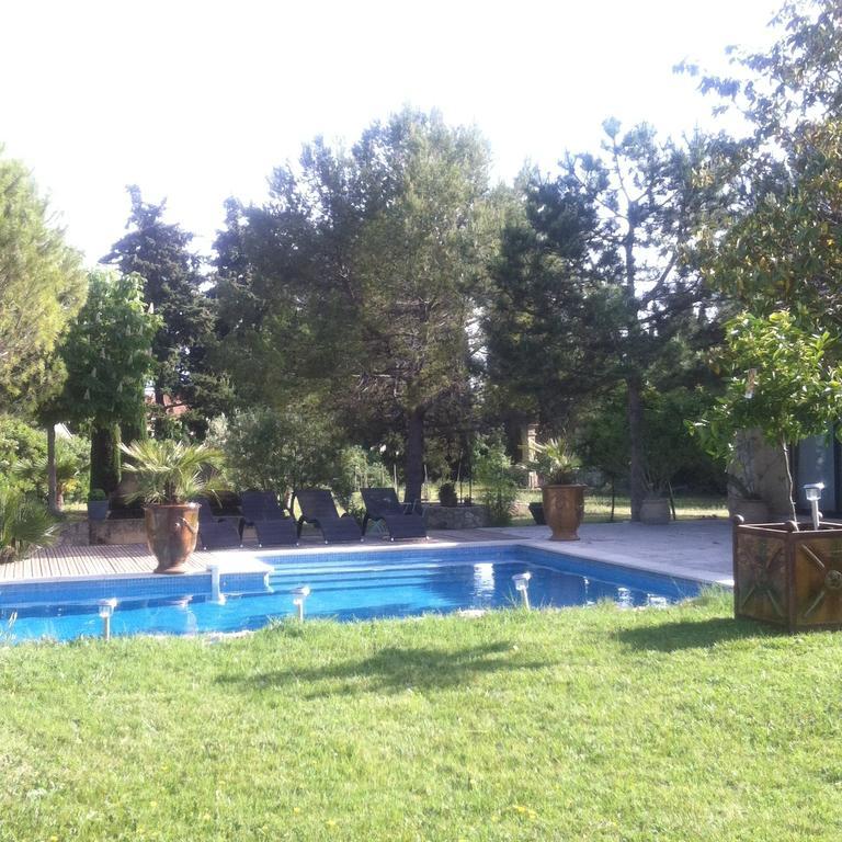 Gite Au Coeur De La Provence & Spa Сен-Канна Номер фото